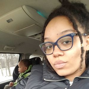 Meet your Posher, Genessa